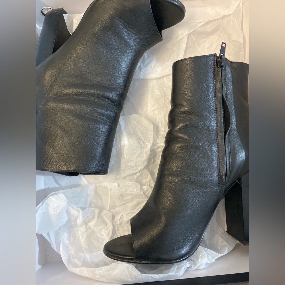Tony Bianco open toe short boots - Picture 1 of 2